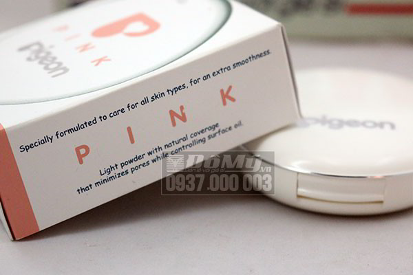 Phấn phủ Pigeon Pink Baby Compact Powder của Nhật 100g