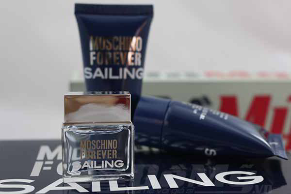 Bộ nước hoa Moschino Forever Sailing